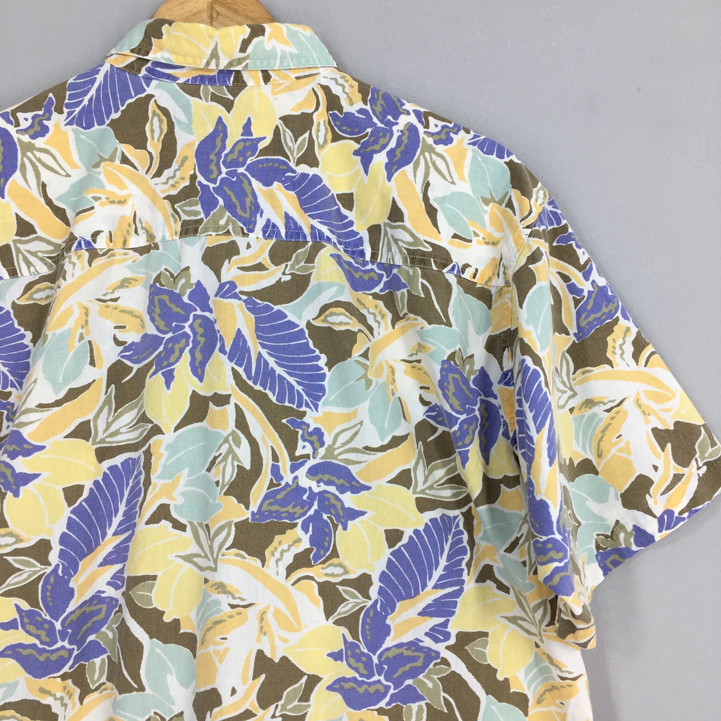 LL Bean Hawaii Aloha Flower Shirt Medium
