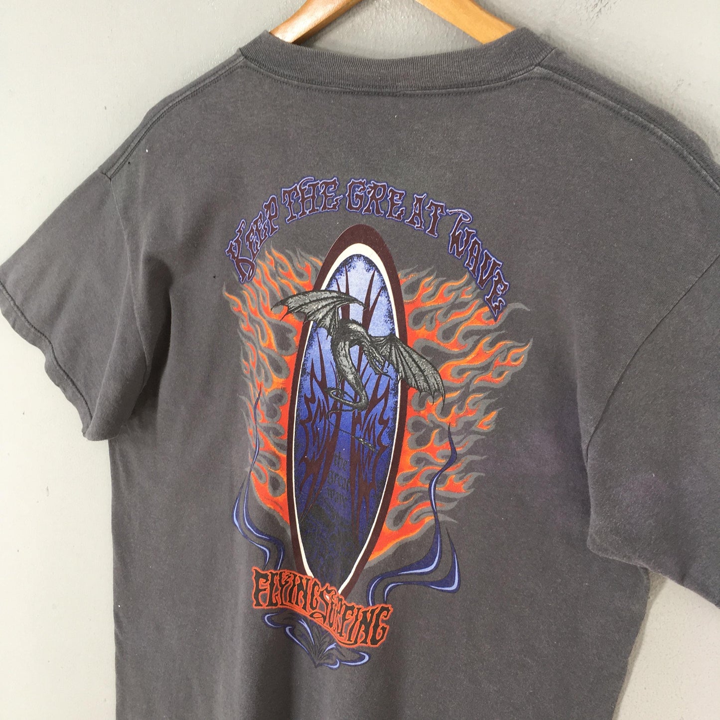 Flying Surfing Gray T shirt Large