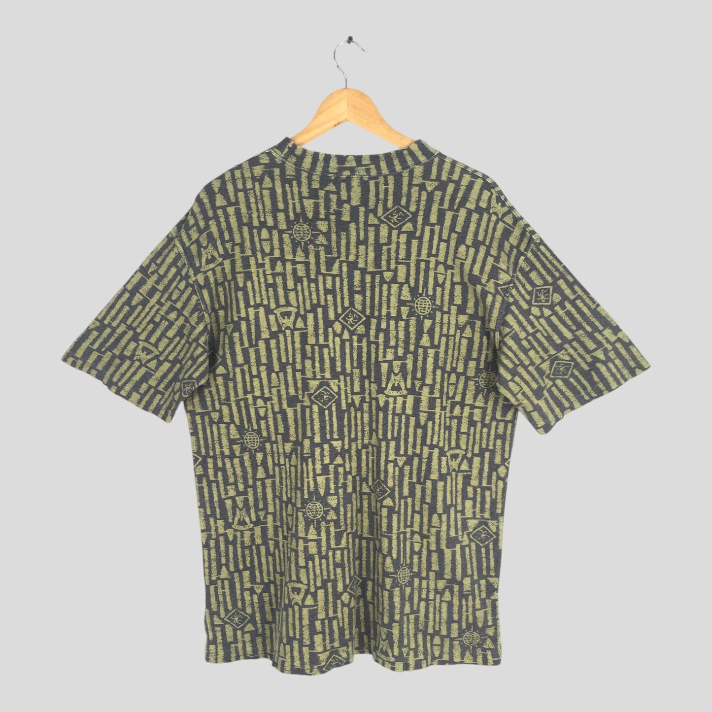 Ocean Pacific Surfer Abstract T shirt Large