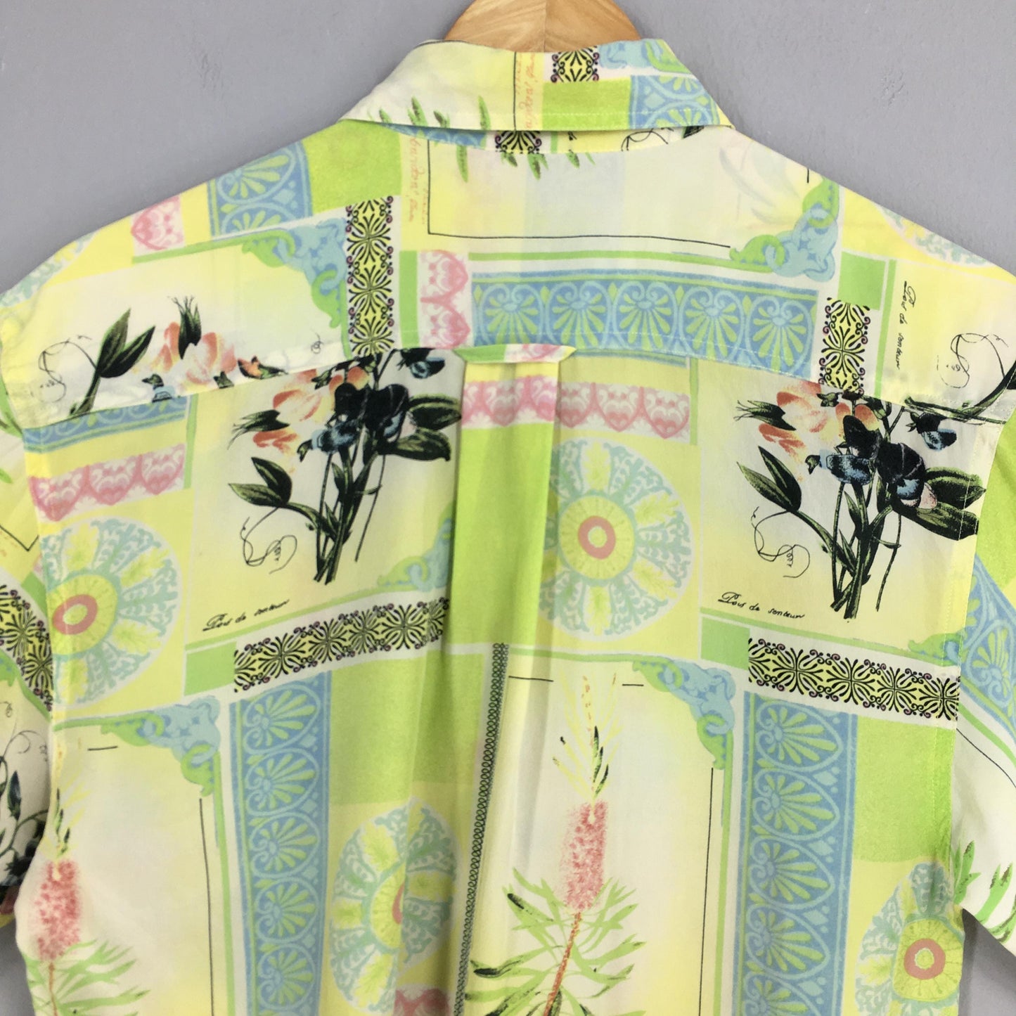 Novelty Baroque Psychedelic Pattern Silk Shirt Small