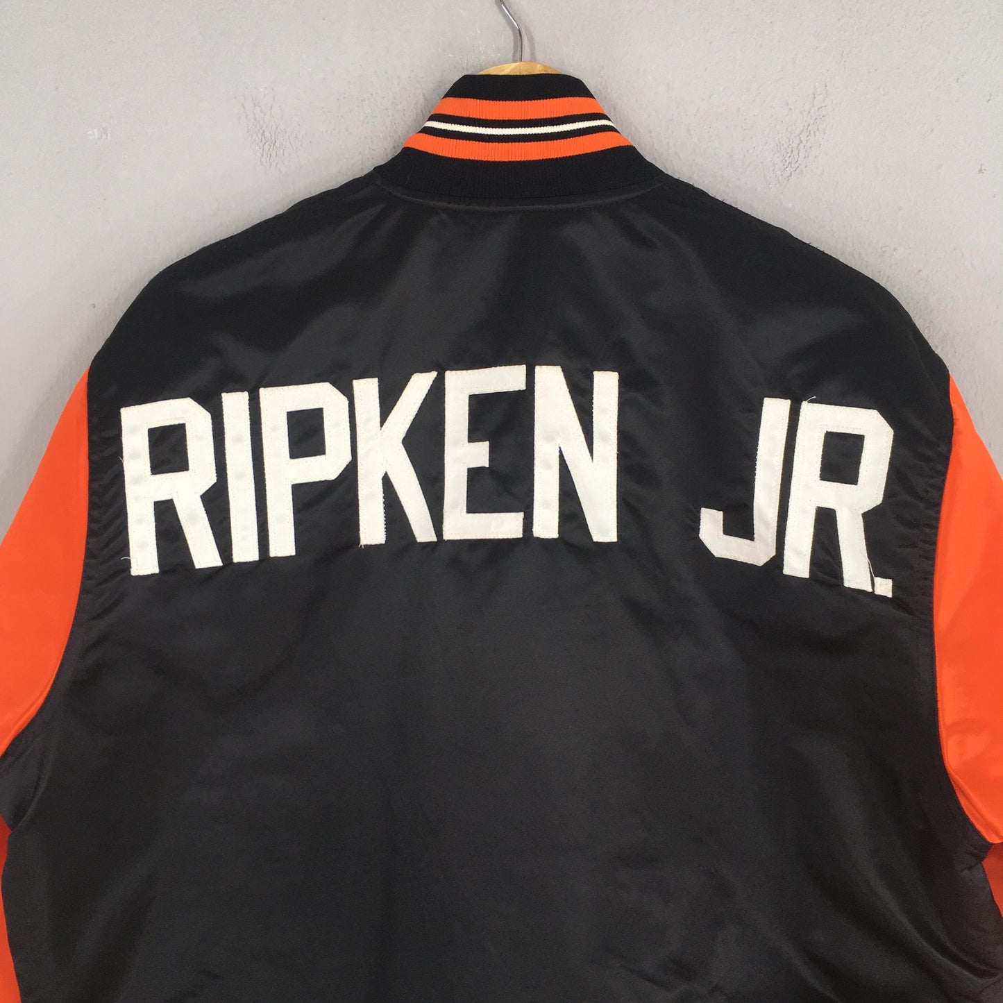 Baltimore Orioles MLB Satin Jacket Large