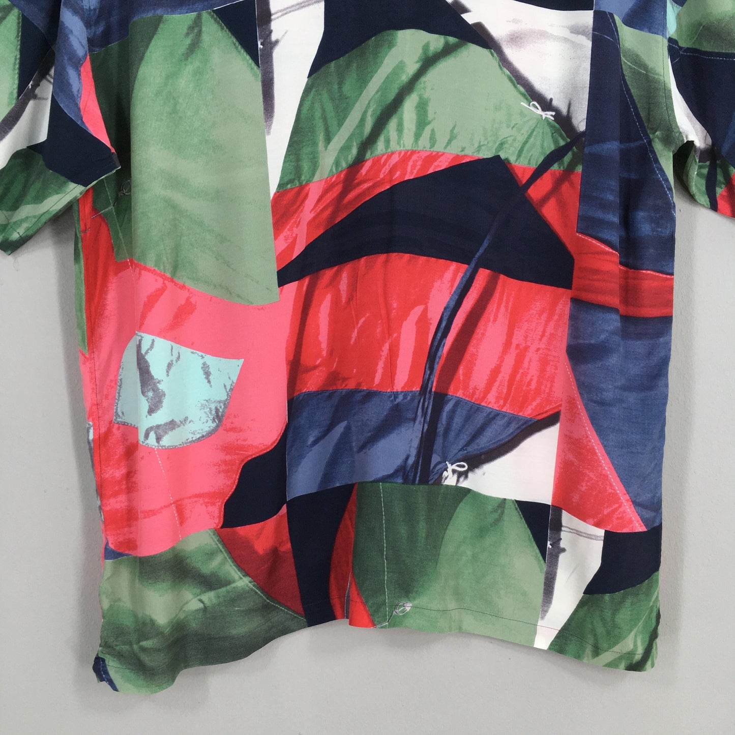 Pia Sports Funky Multicolor Abstract Pattern Rayon Shirt Large