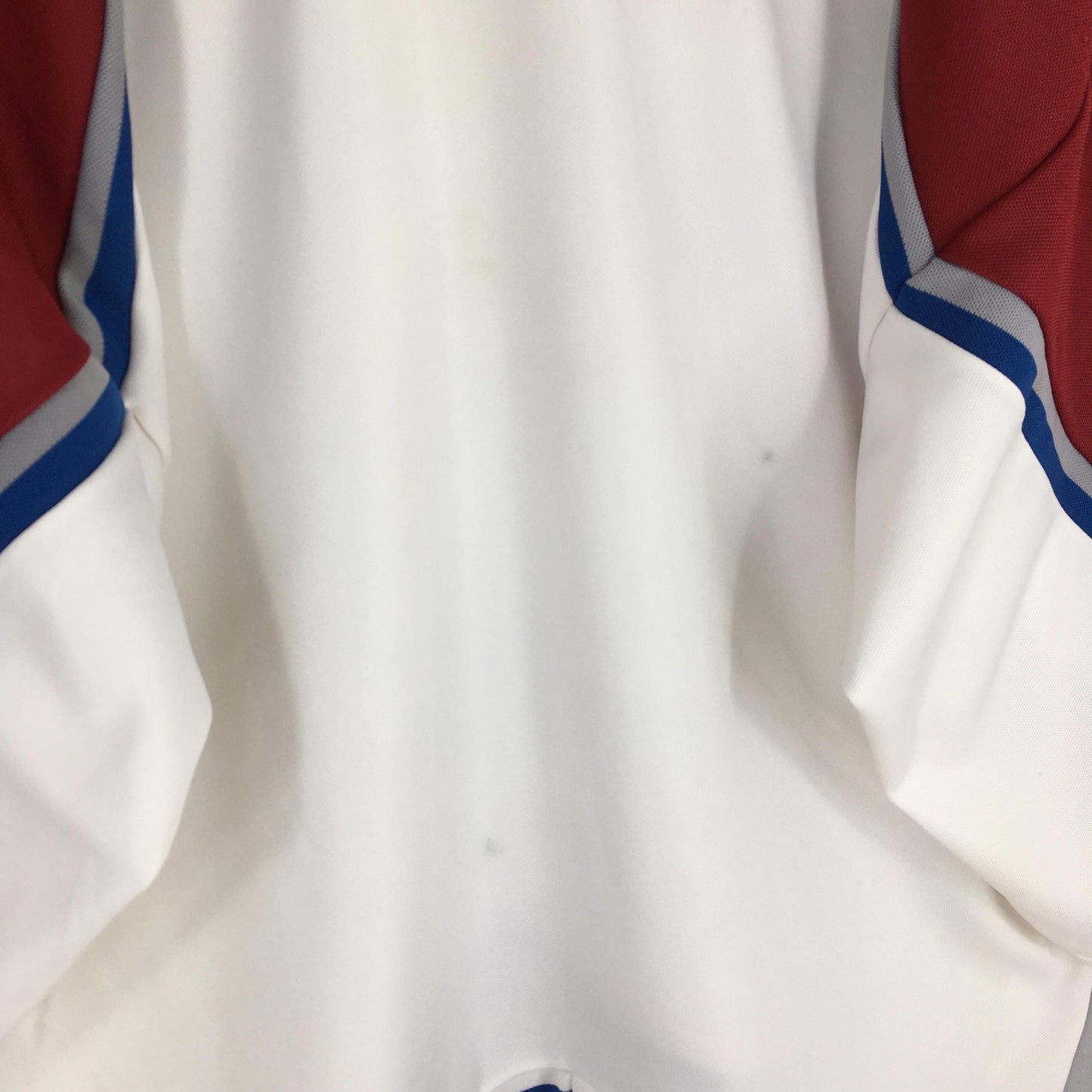 Colorado Avalanche NHL Ccm Jersey XLarge