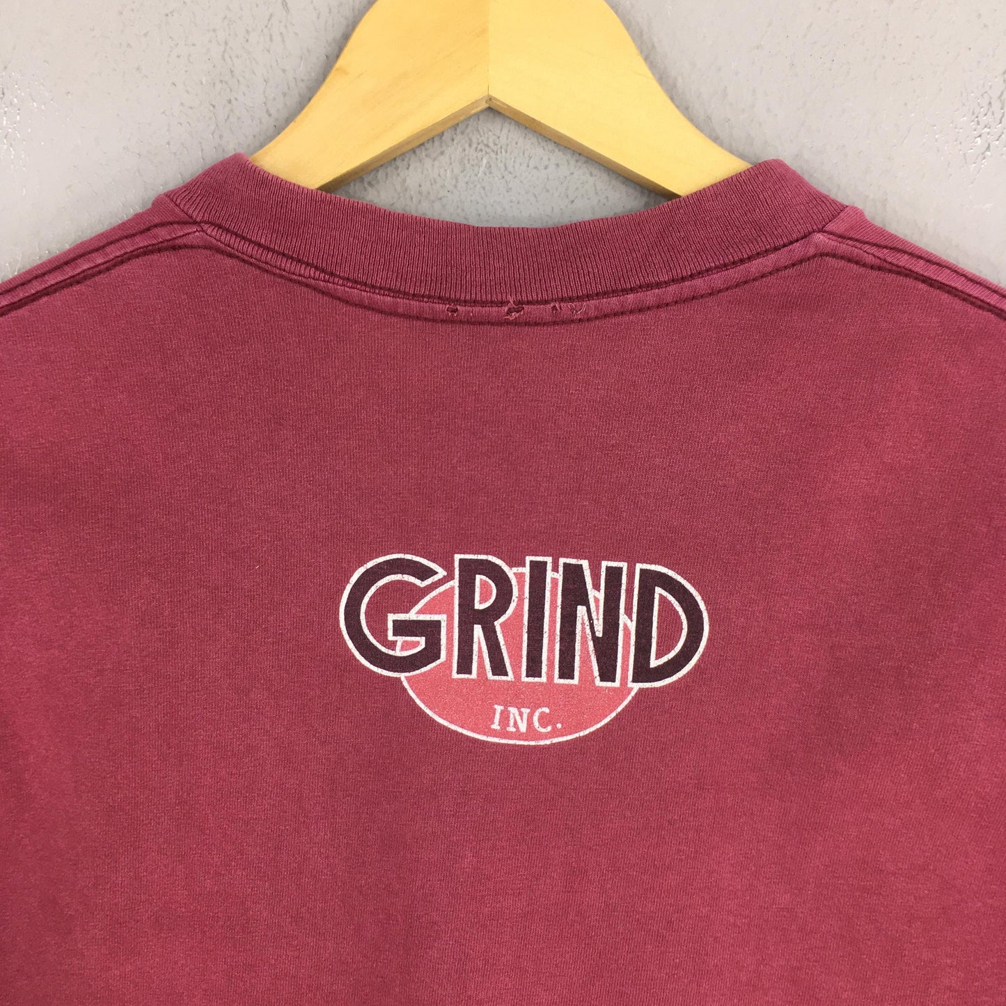 Grind Inc. Skateboard Red T shirt Small