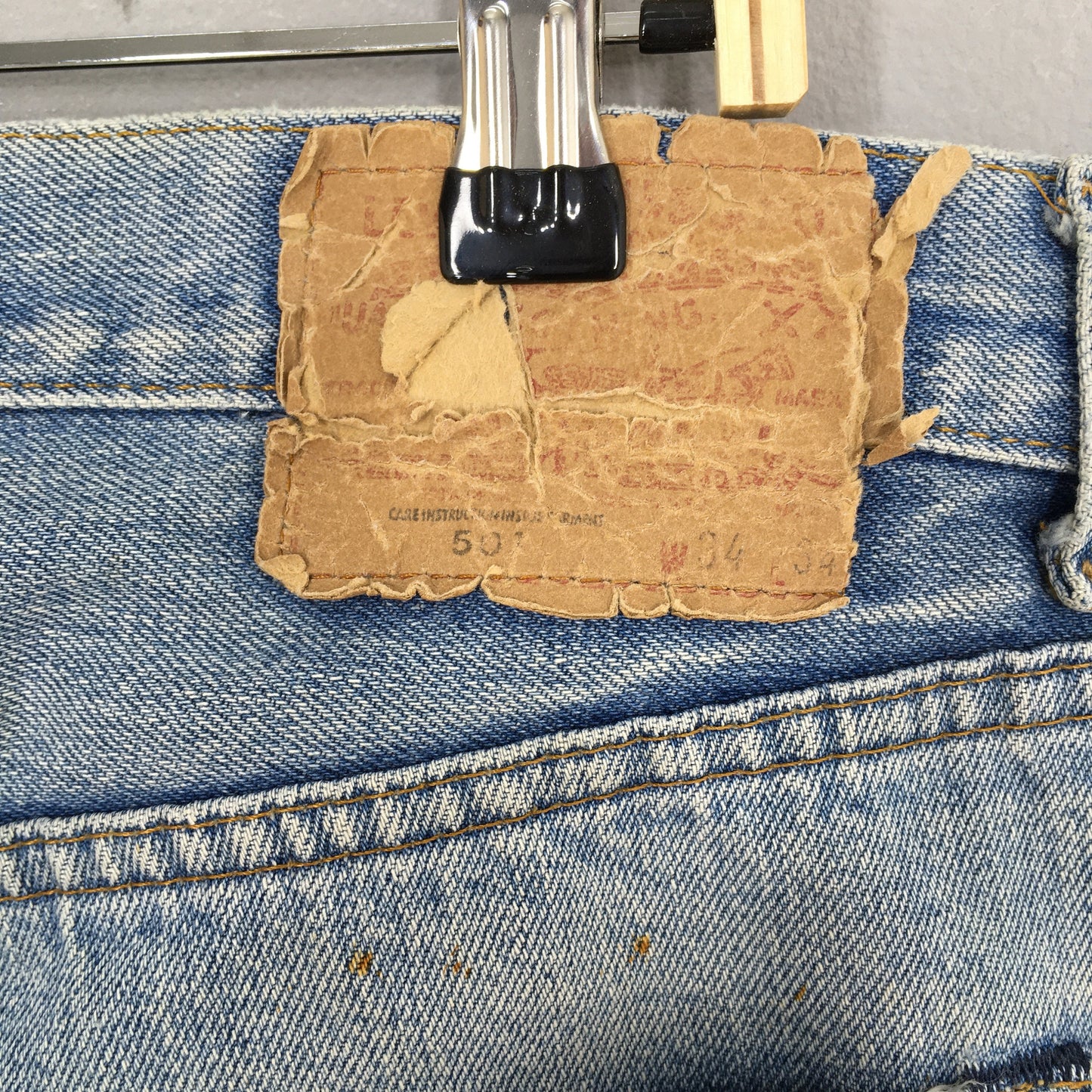 Levi's 501 Faded Blue Light Wash Jeans Size 32x31.5