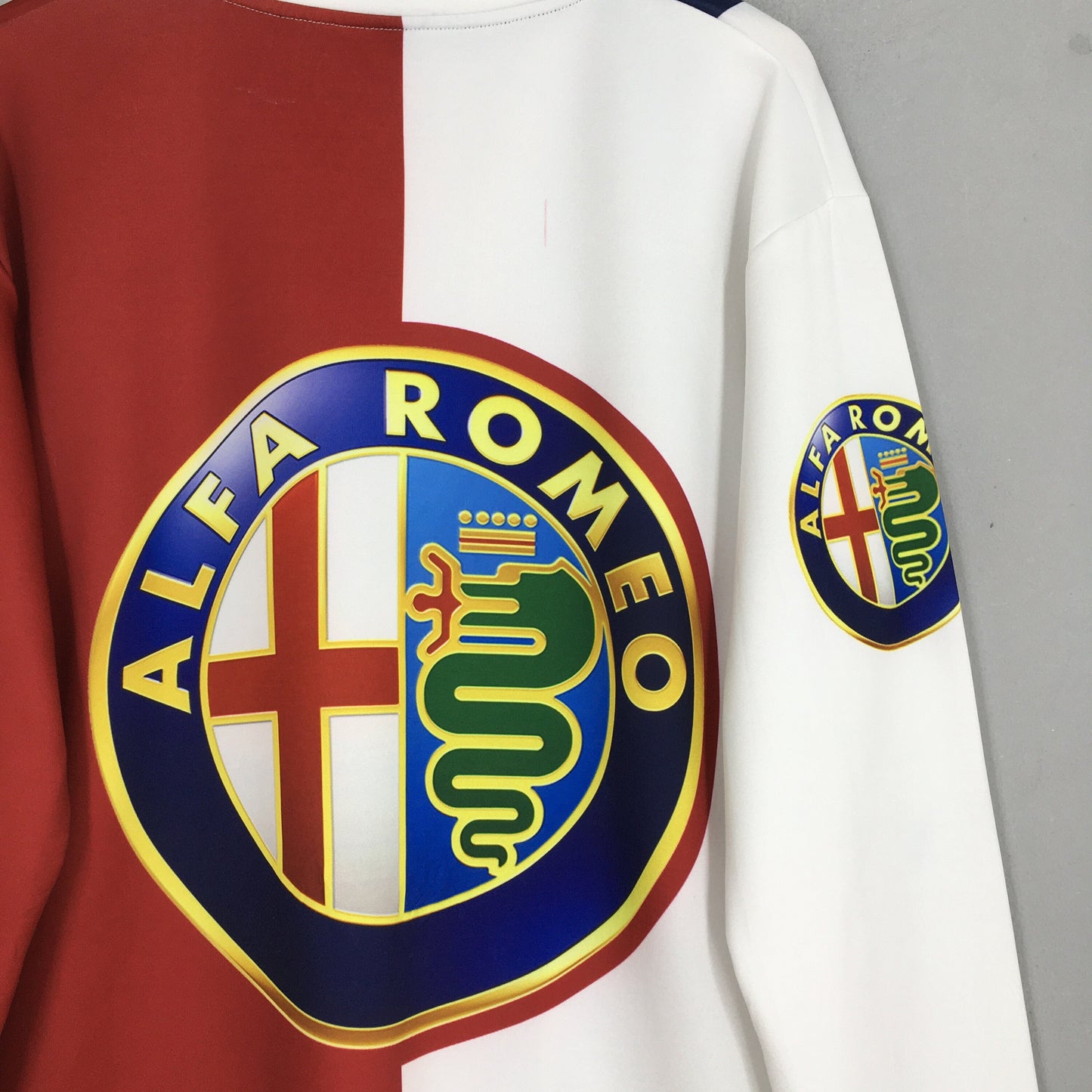Y2K Alfa Romeo Automobiles Polyester Sweater Large