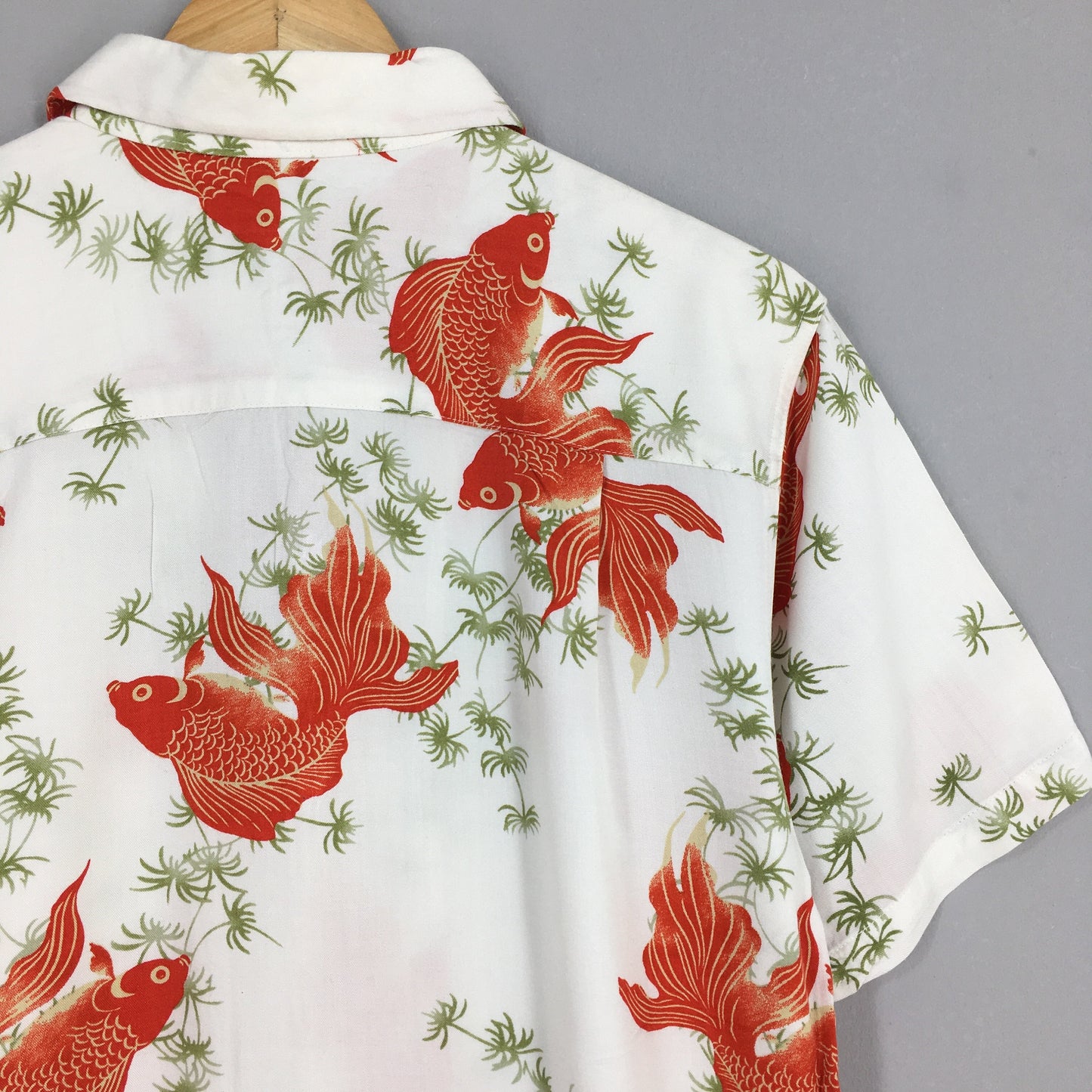 Hawaiian Japanese Gold Fish Rayon Shirt Medium