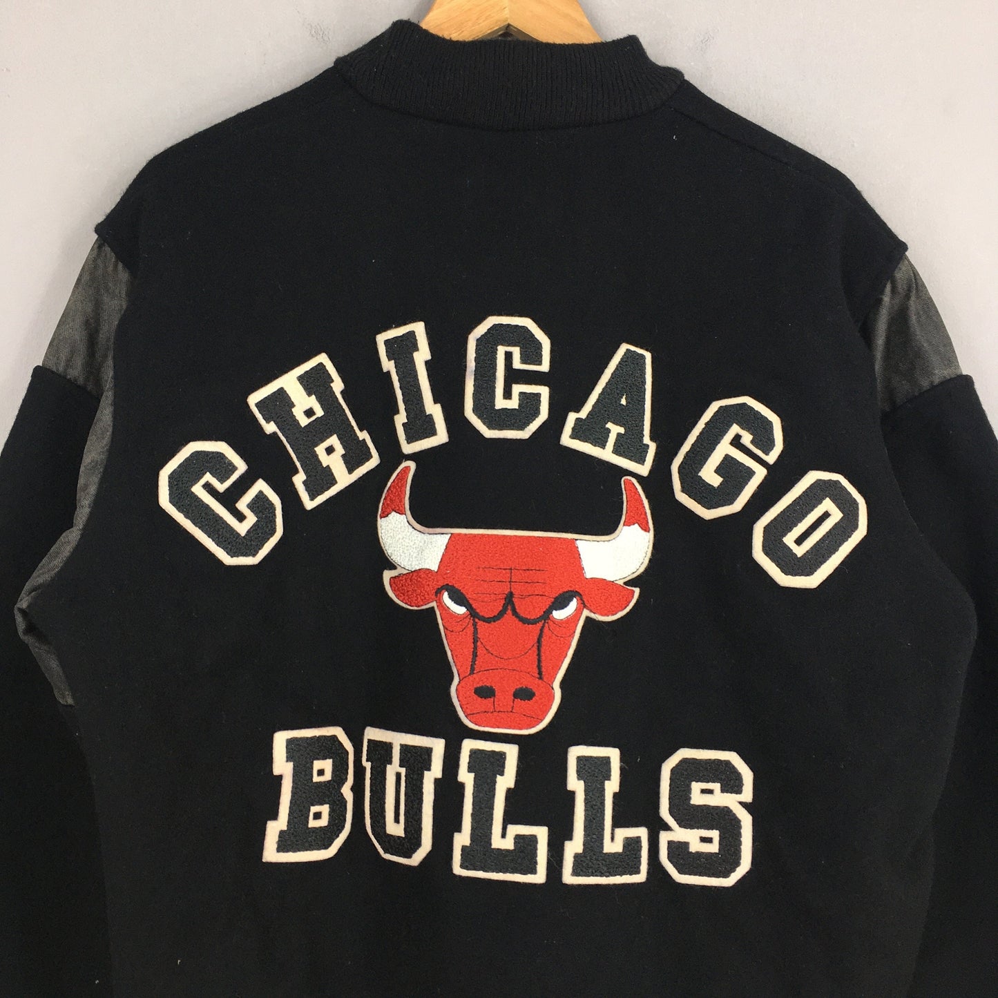 Chicago Bulls Nba Wool Varsity Jacket Large