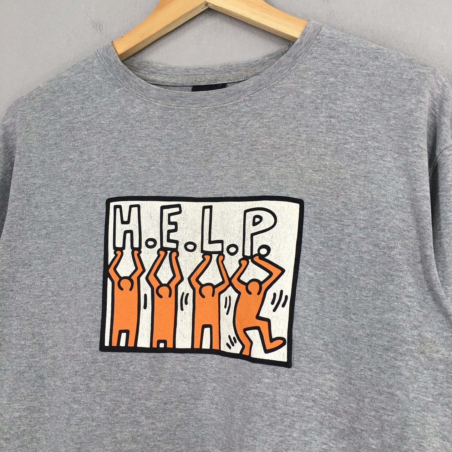 Keith Haring Help Pop Art Gray T shirt Medium