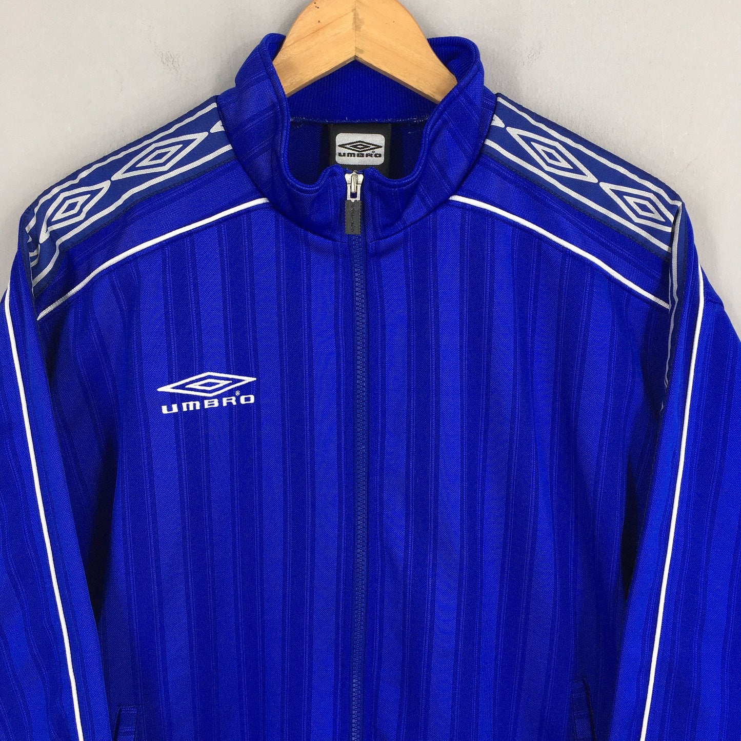 Umbro Windbreaker Jacket Large