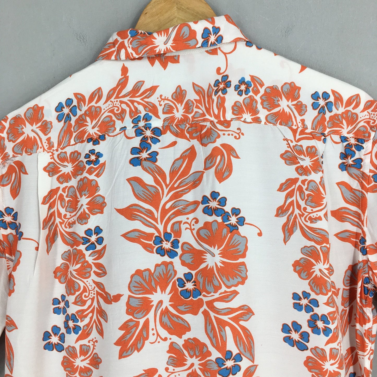 Hawaii Aloha Floral Printed Shirt Large