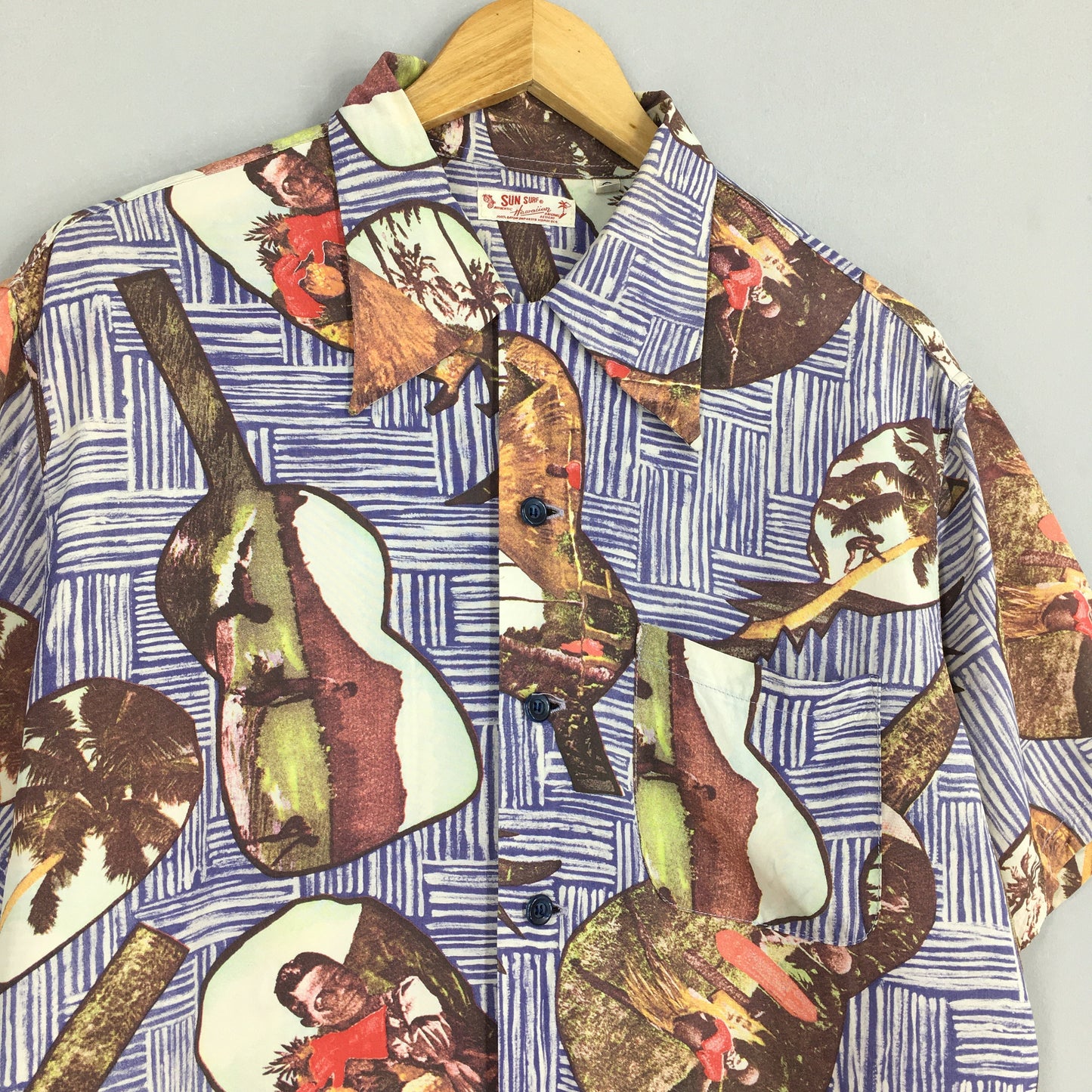 Honolulu Ukulele Sun Surf Toyo Rayon Shirt Medium