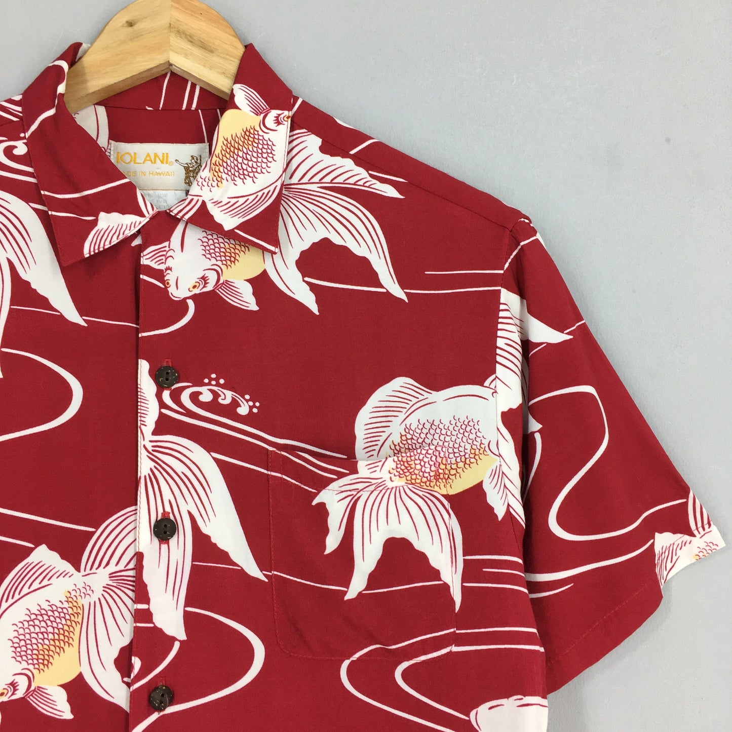 Iolani Hawaiian Gold Fish Rayon Shirt Medium