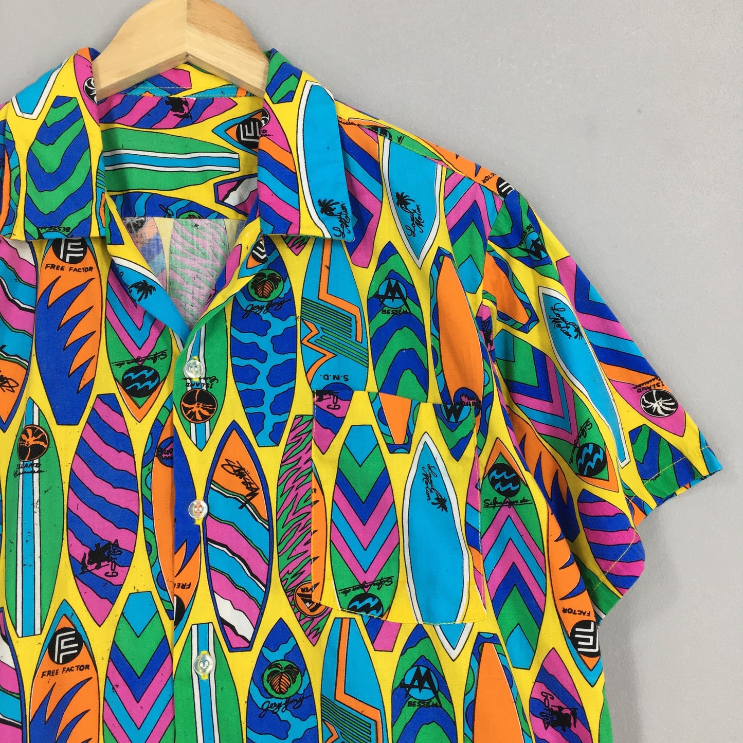 Hawaiian Aloha Surfboard Shirts Medium