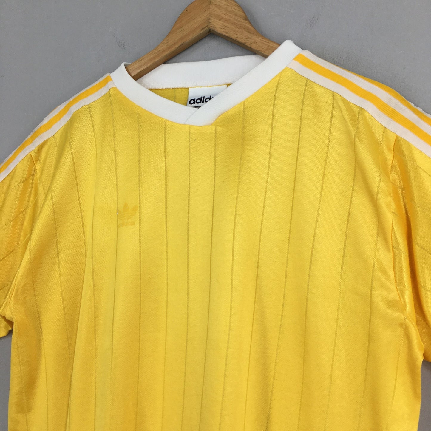 Adidas Trefoil Yellow Stripes Jersey Large