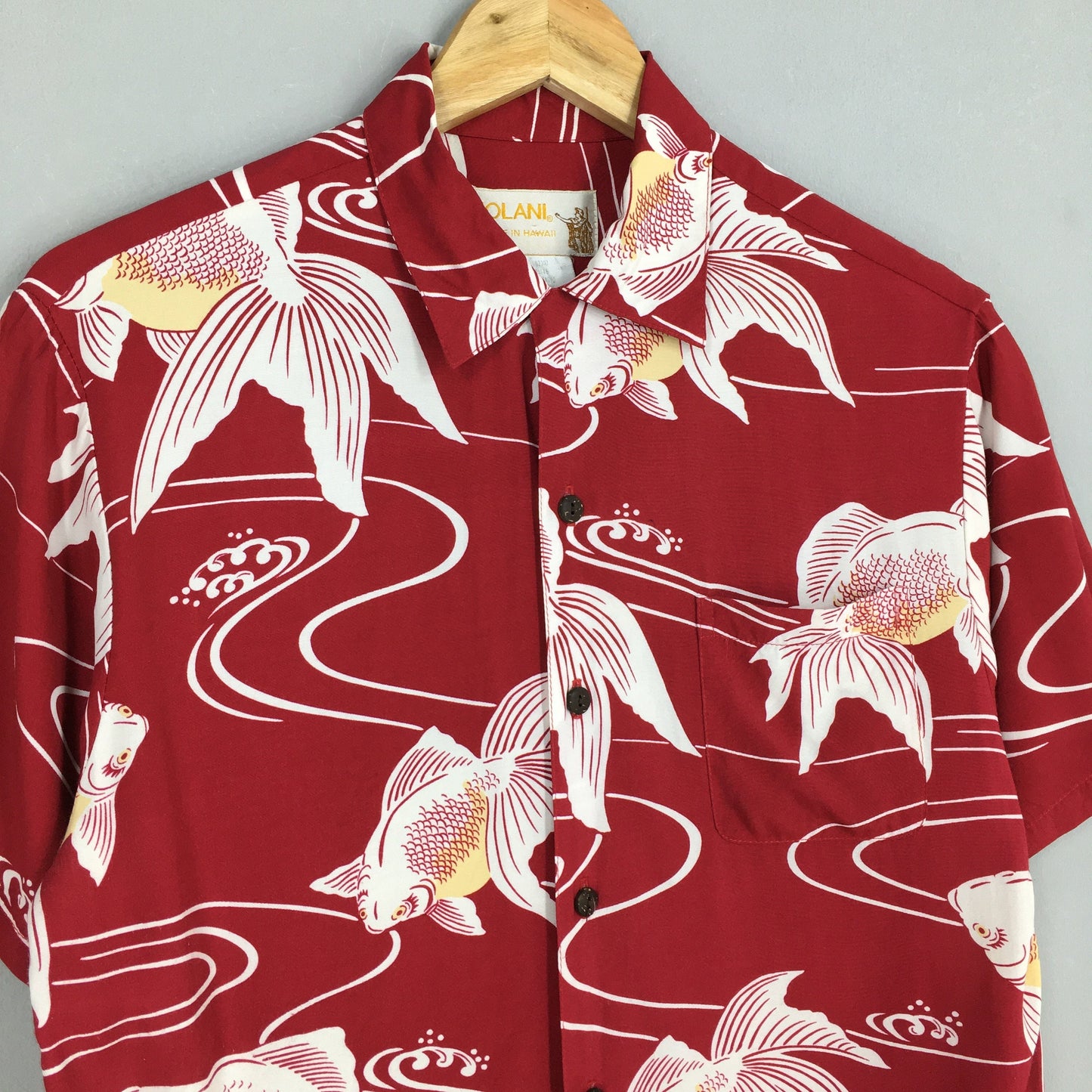 Iolani Hawaiian Gold Fish Rayon Shirt Medium