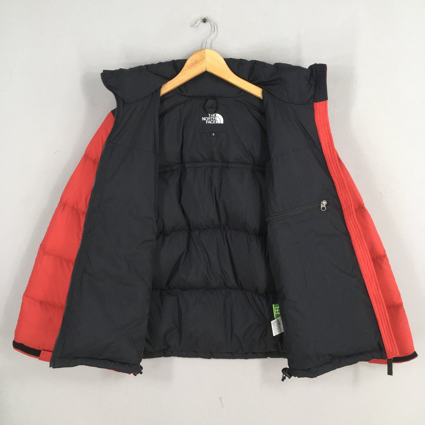 The North Face 700 Puffer Jacket Red Small