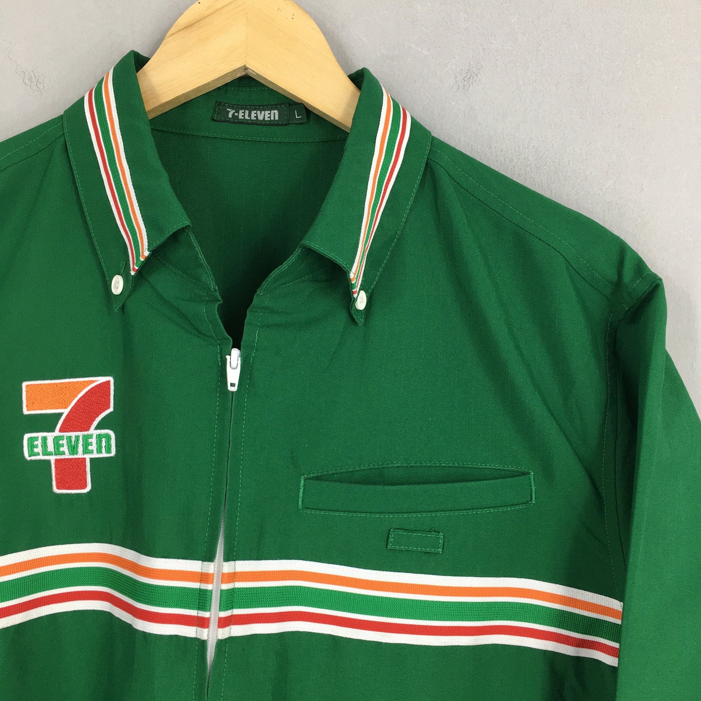 7-Eleven Workers Shirt Large