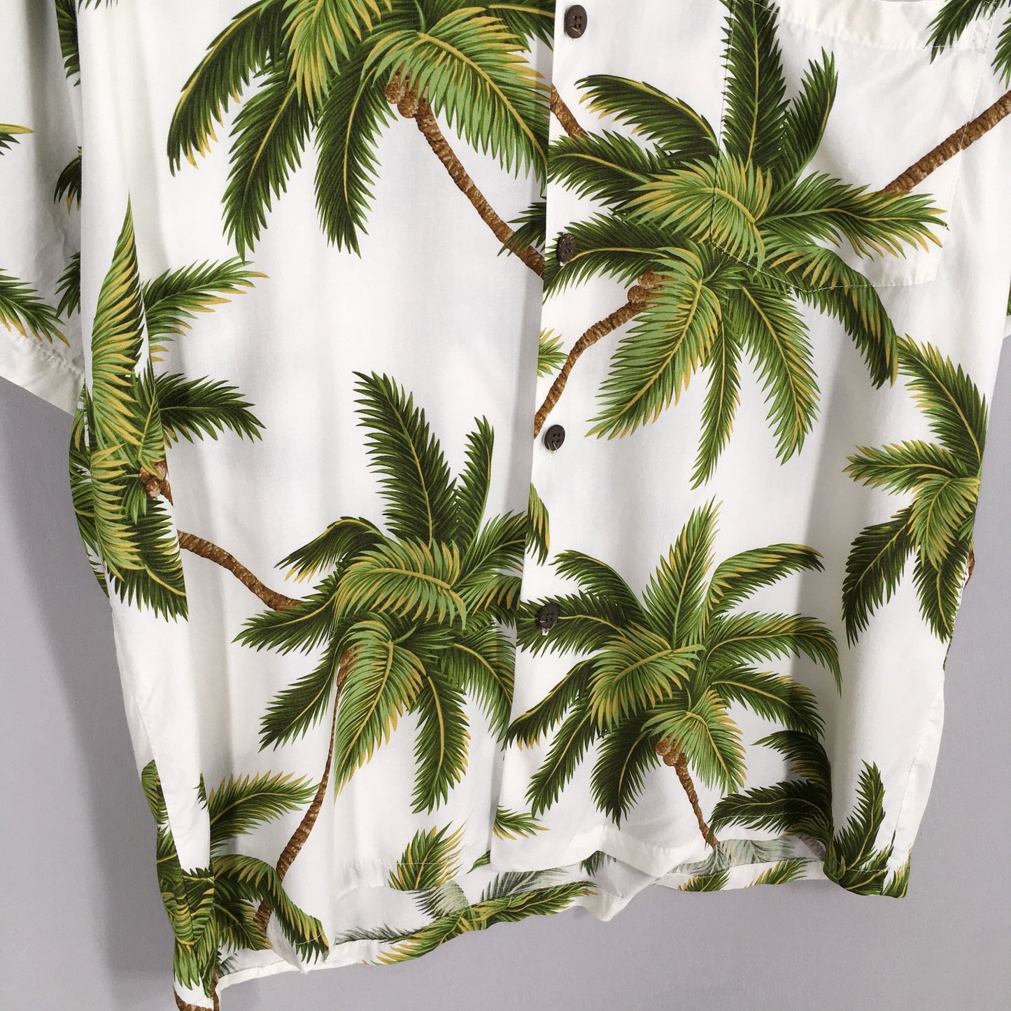 Hawaiian Coconut Tree Graphics Rayon Shirt Large