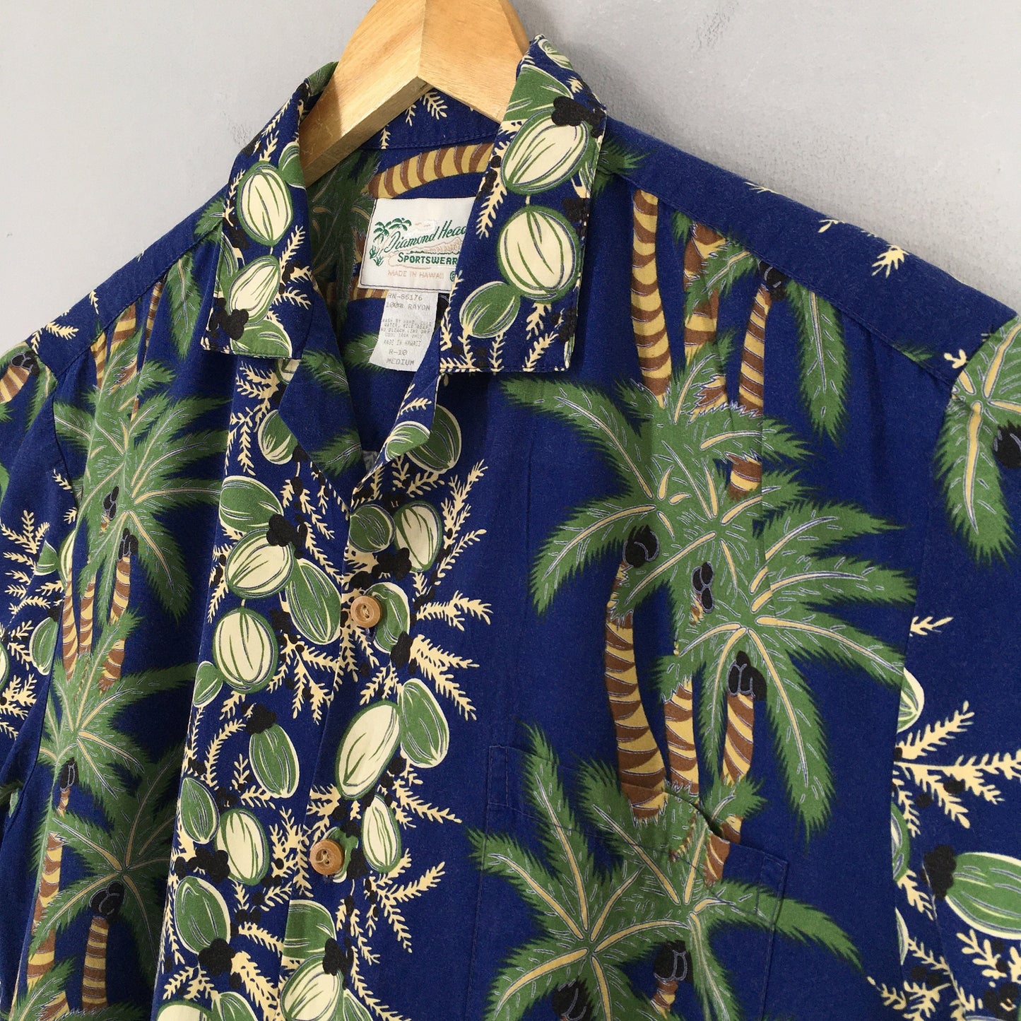 Diamond Head Sportswear Surfing Beach Rayon Shirt Medium