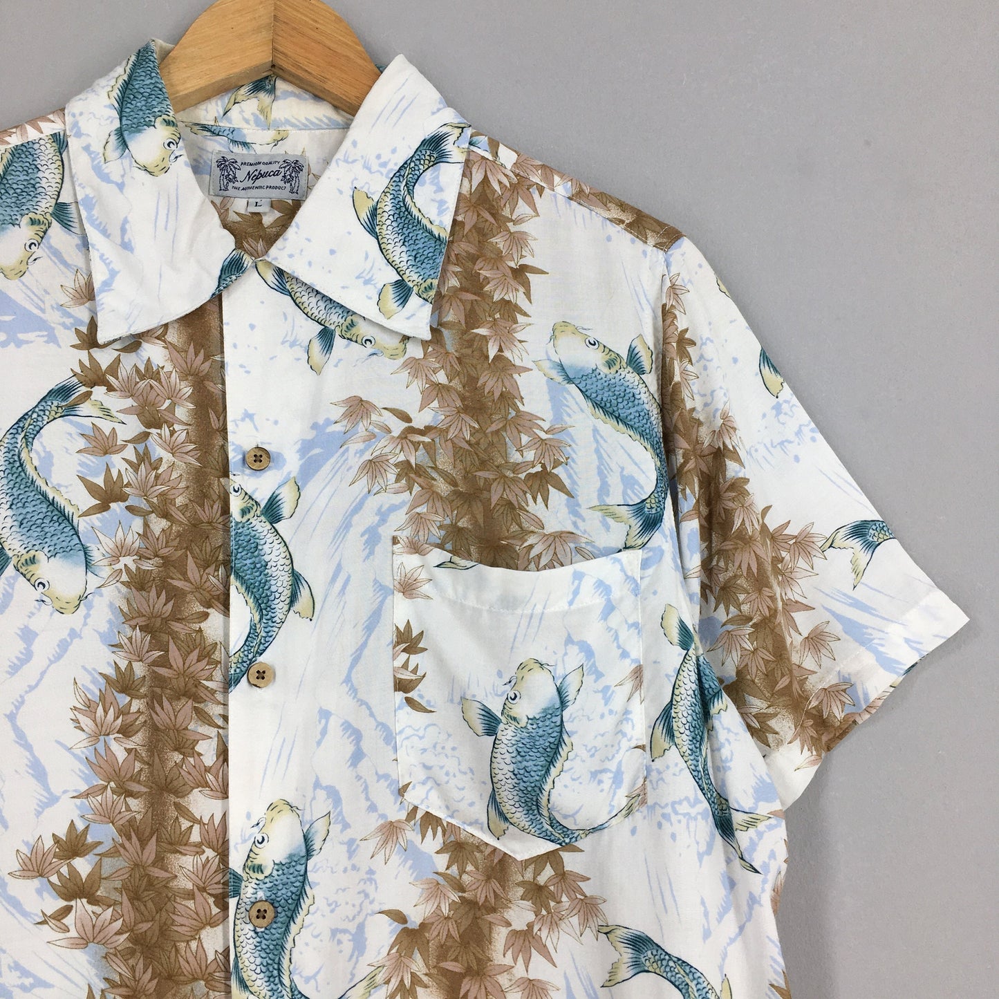 Hawaiian Nepuca Japanese Koi Fish Rayon Shirt Large