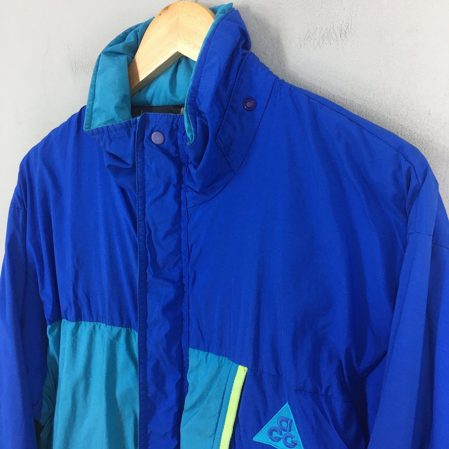 Nike Acg Windbreaker Jacket Small