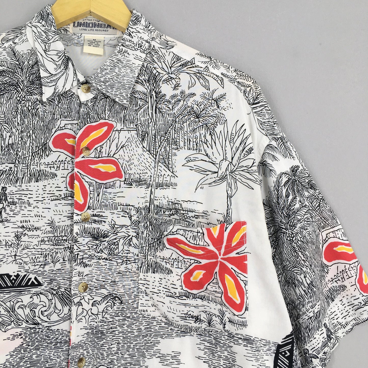 Unionbay Summer Hawaiian Flower Art Rayon Shirt Medium