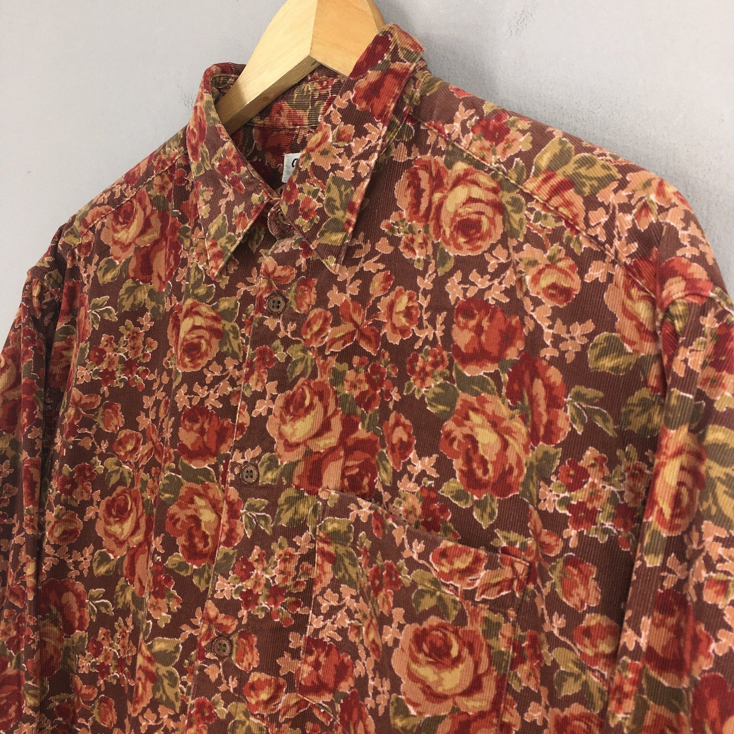 Abstract Red Floral Casual Flannel Pleated Shirt Medium