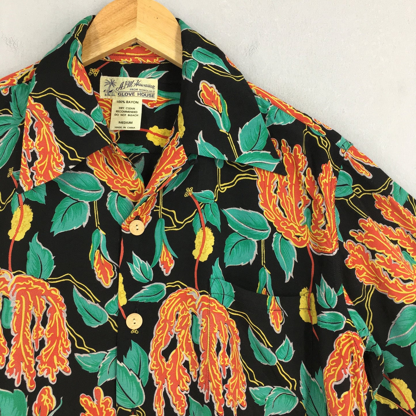 Leaves Hawaii Aloha Shirts Medium