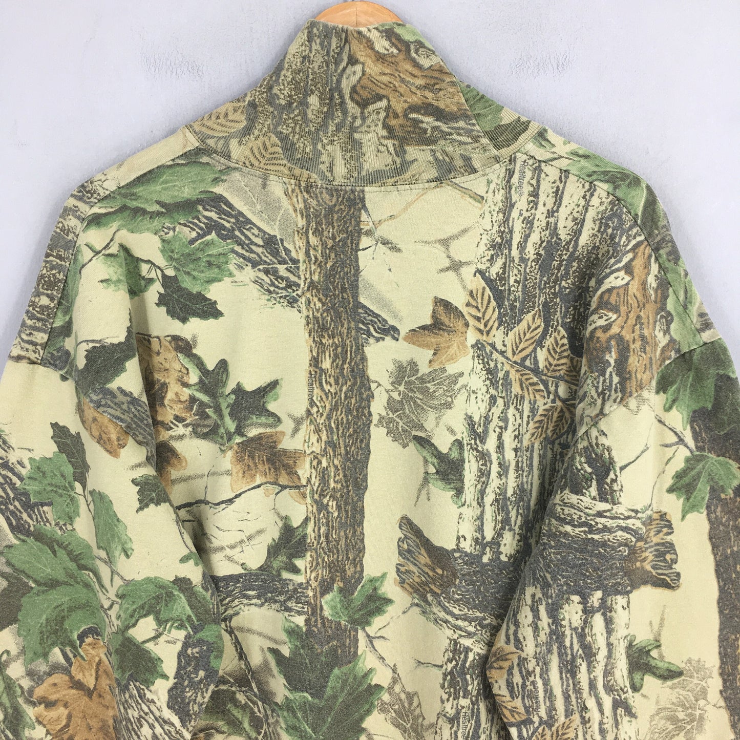 Mossy Oak Tree Camo Turtleneck Shirt XLarge