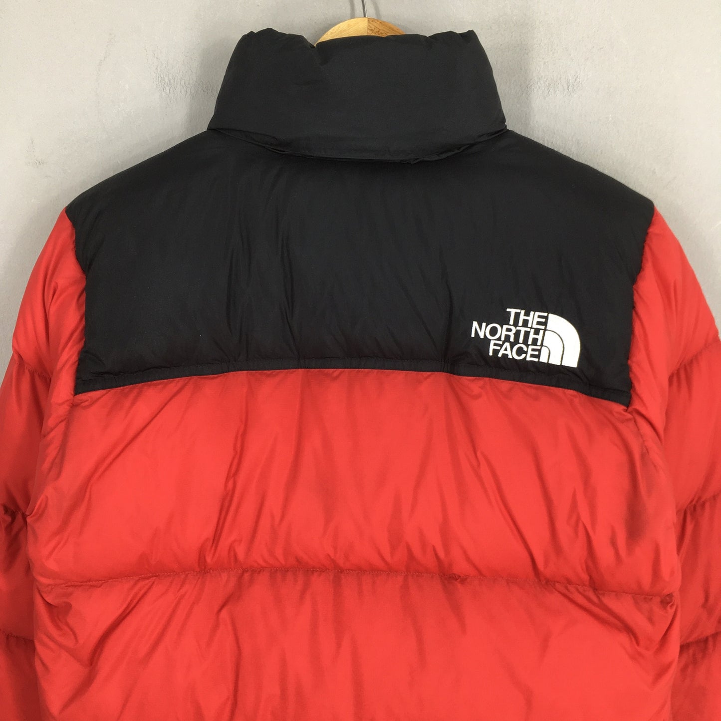 The North Face 700 Puffer Jacket Red Small