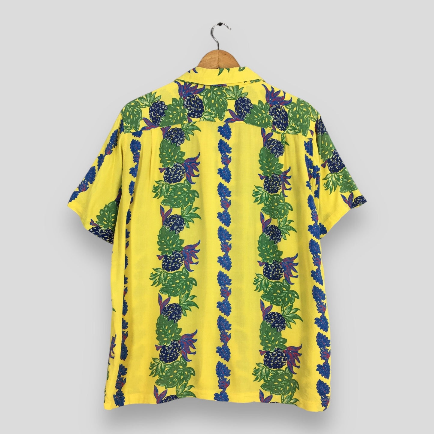 Vintage Aloha Floral Tropical Pineapples Hawaii Rayon Shirt Large