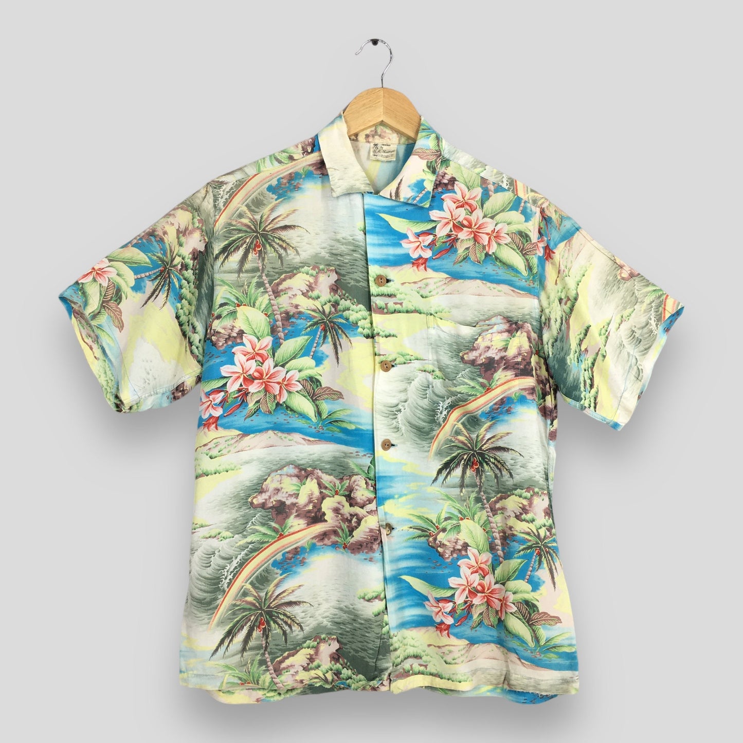 Hale Hawaii Aloha Tropical Rayon Shirt Medium