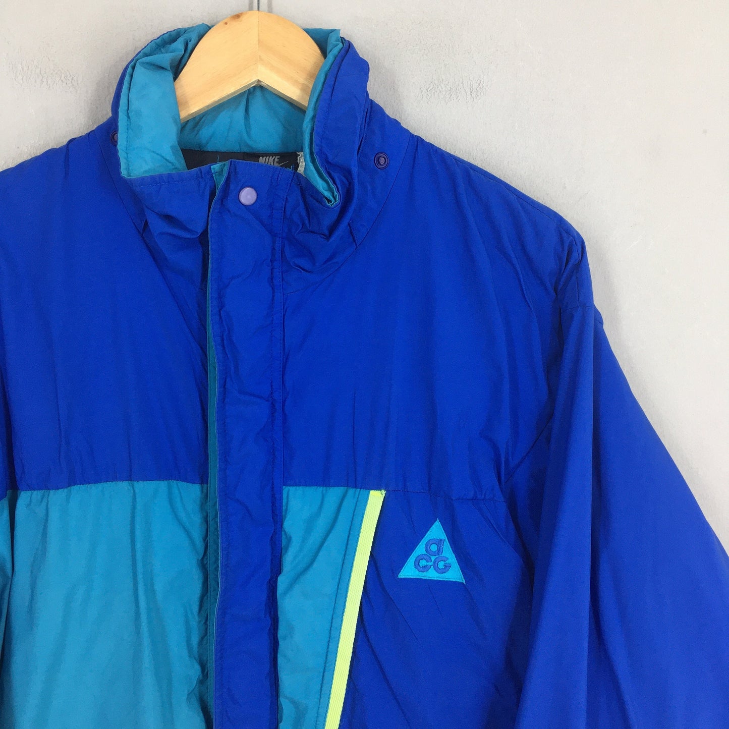 Nike Acg Windbreaker Jacket Small