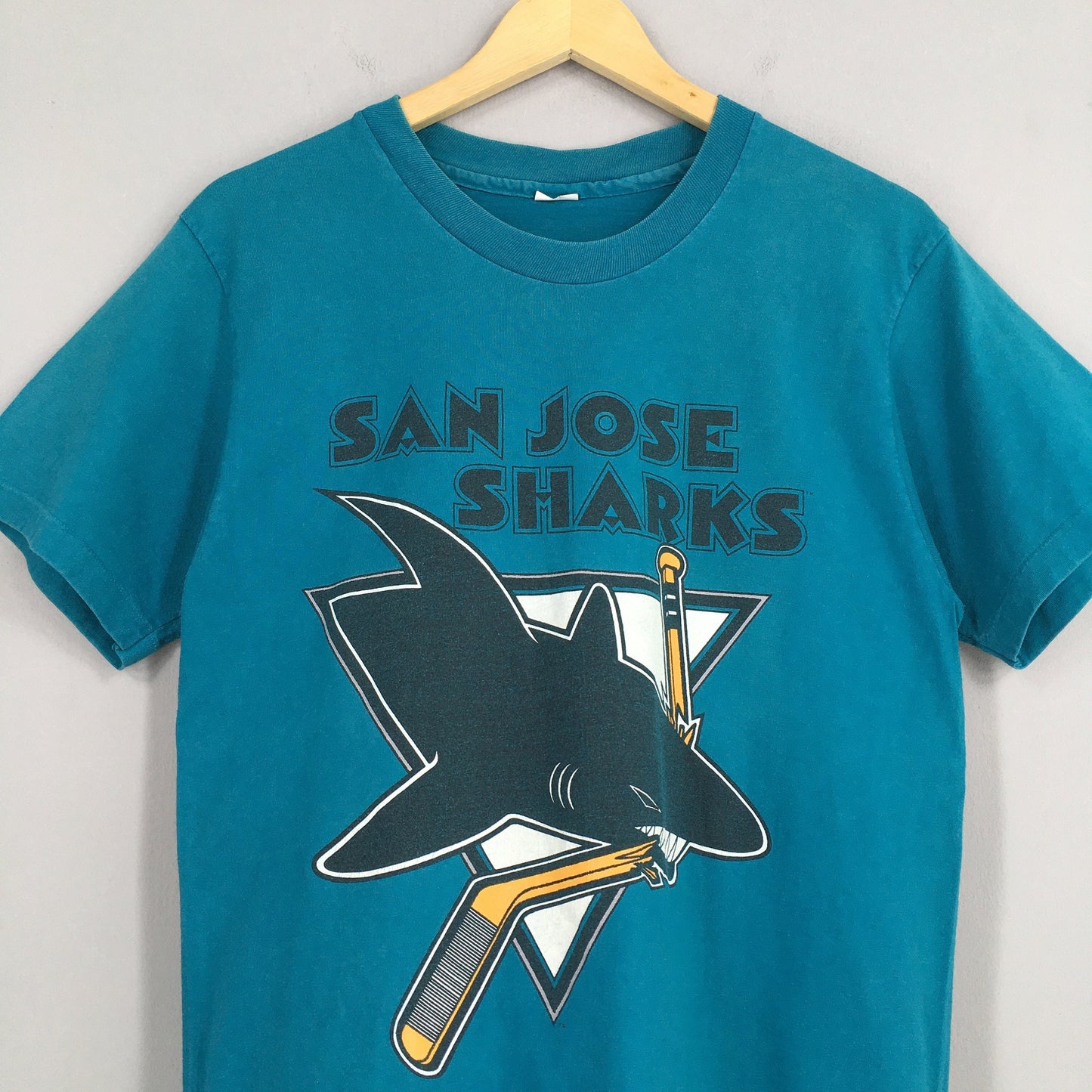 San Jose Sharks Hockey NHL T shirt Medium