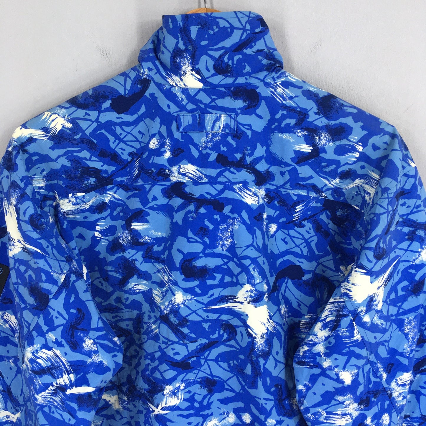 Helly Hansen Sea Life Abstract Windbreaker Jacket Medium