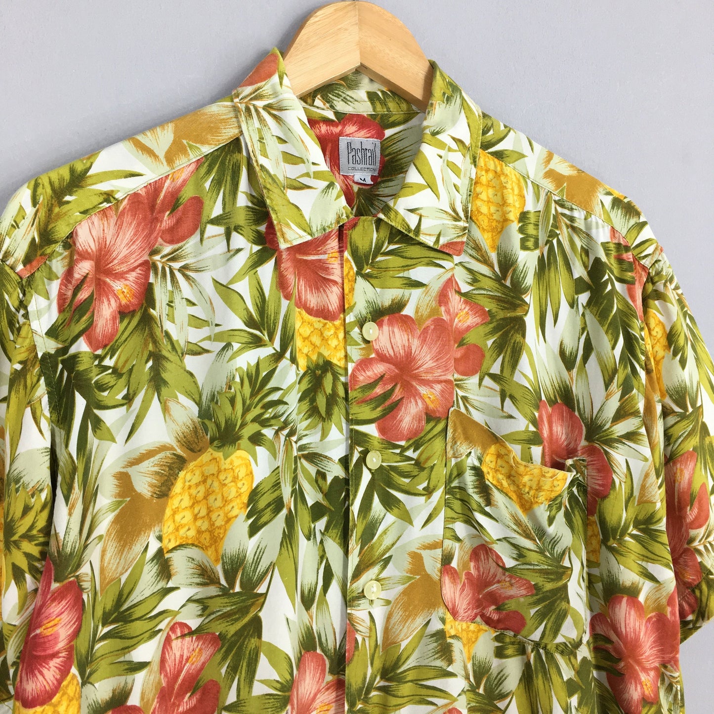 Floral Pineapple Hawaiian Aloha Shirt Medium