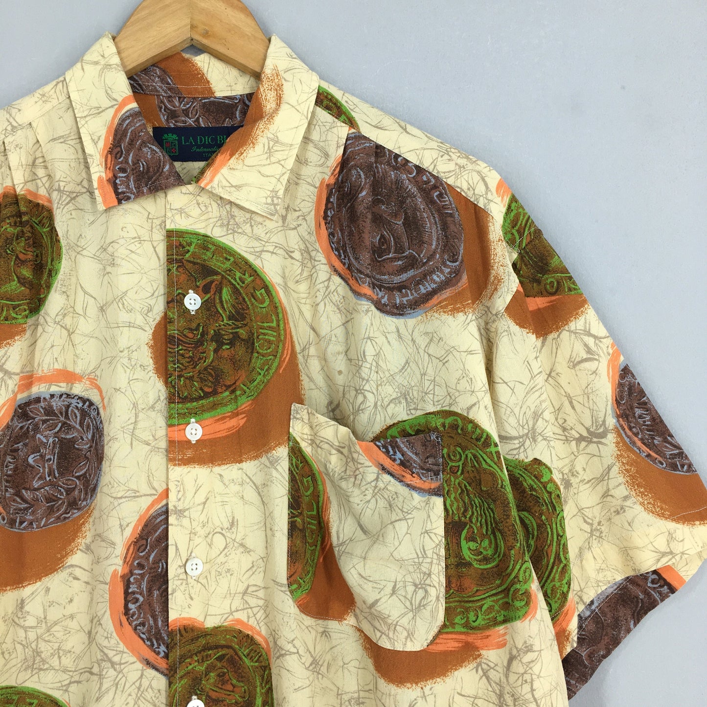 Vintage 80's Hawaiian Art Rayon Shirt Large