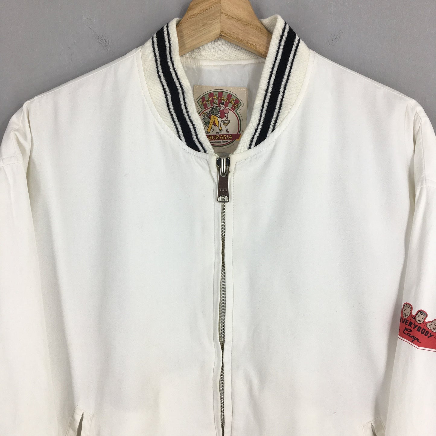 Virginia State Resort White Light Jacket XLarge