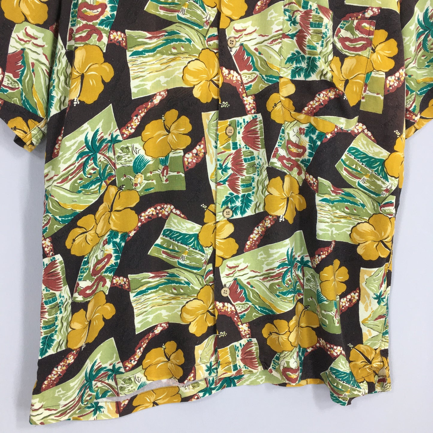 Hawaii Aloha Floral Printed Shirt Medium