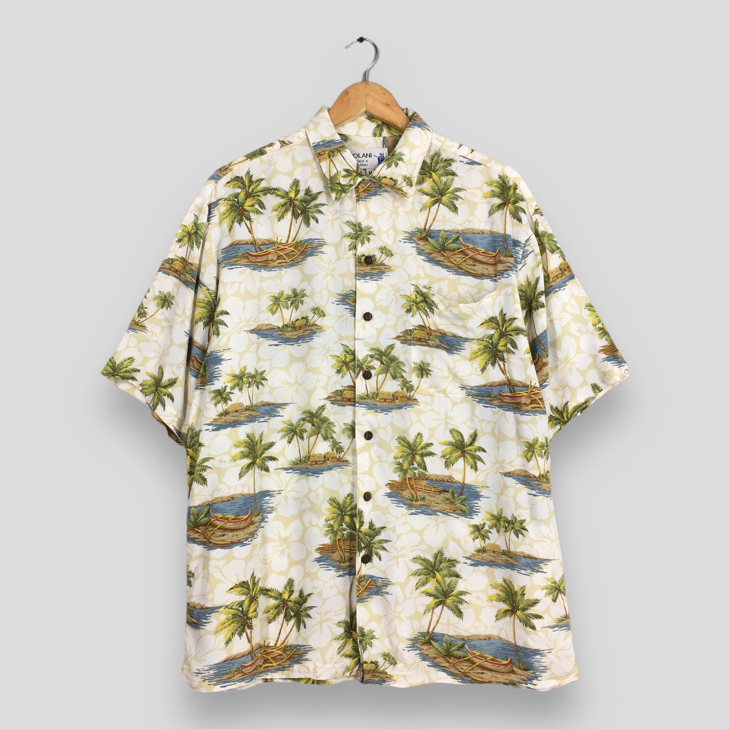 Vintage Iolani Palm Tree Beach View Aloha Rayon Shirt Medium