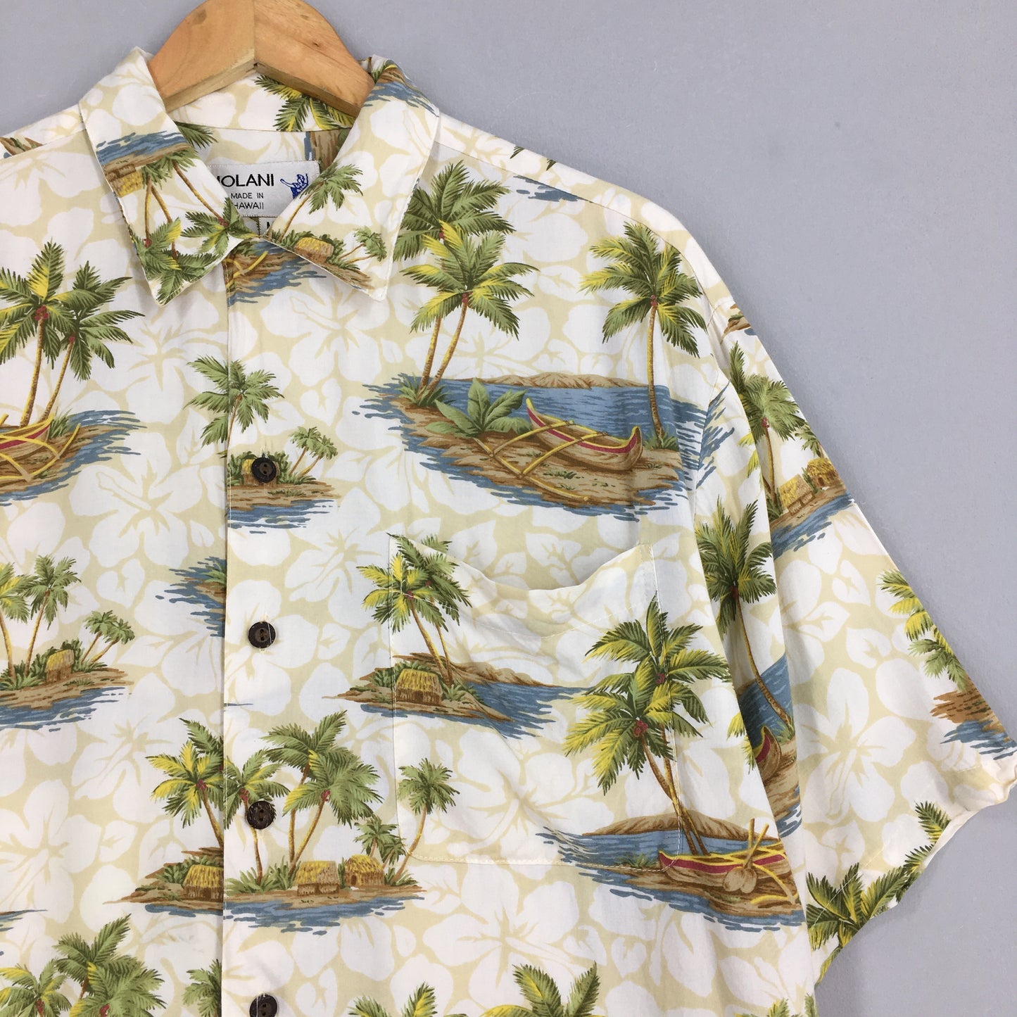 Vintage Iolani Palm Tree Beach View Aloha Rayon Shirt Medium