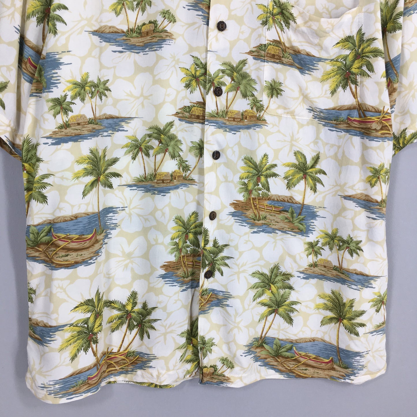 Vintage Iolani Palm Tree Beach View Aloha Rayon Shirt Medium