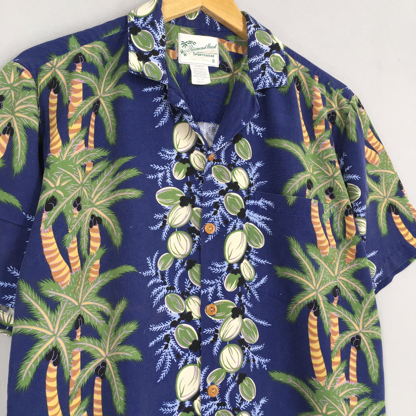 Diamond Head Sportswear Surfing Beach Rayon Shirt Small