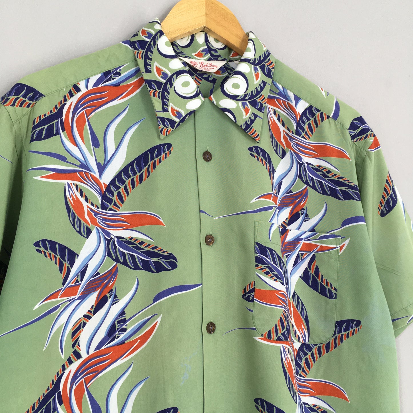 Hawaii Aloha Flower Rayon Shirt Large