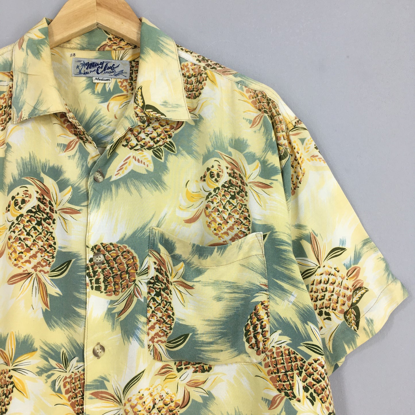 Hawaiian Pineapples Aloha Tropical &nbsp;Shirt Medium