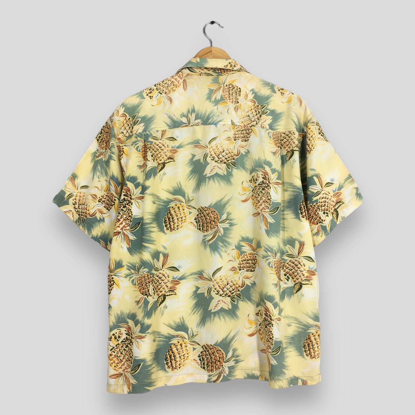 Hawaiian Pineapples Aloha Tropical &nbsp;Shirt Medium