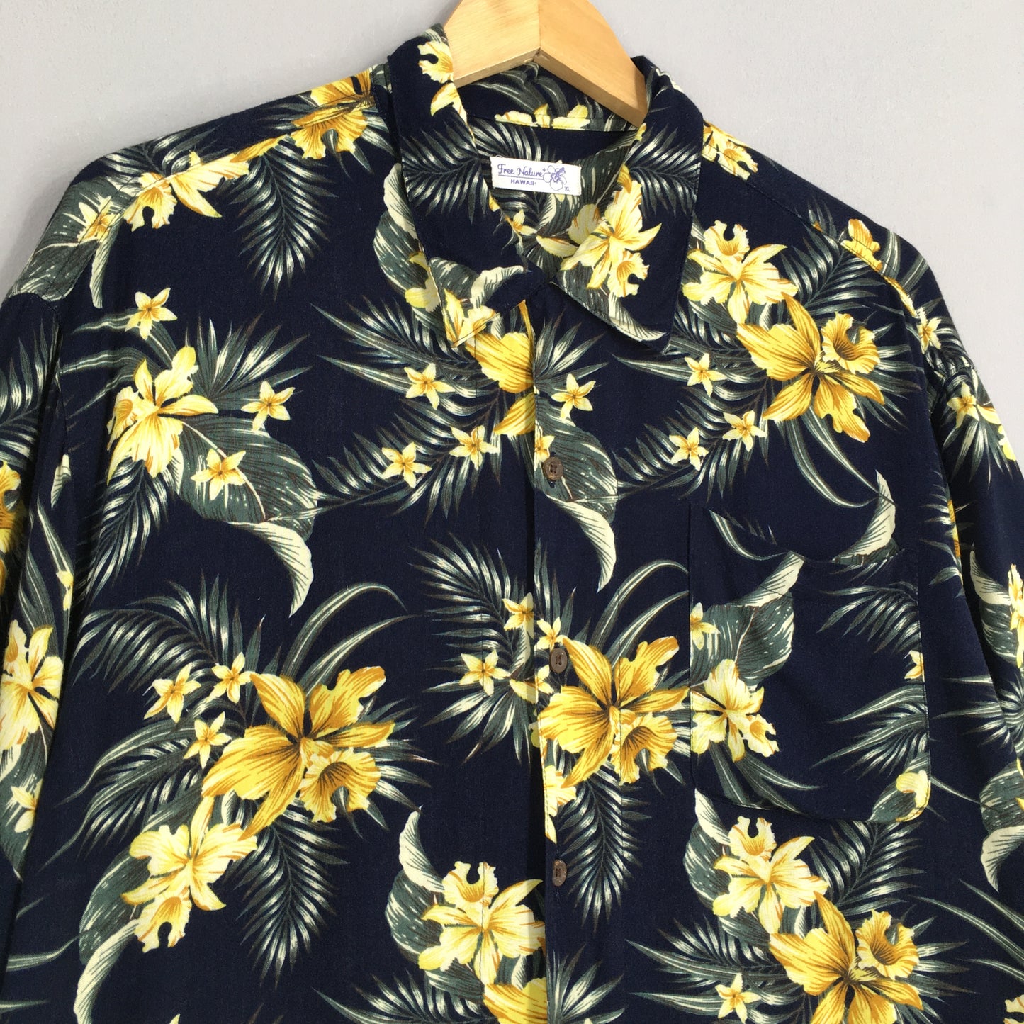 Vintage Hawaiian Flower Rayon Shirt XLarge