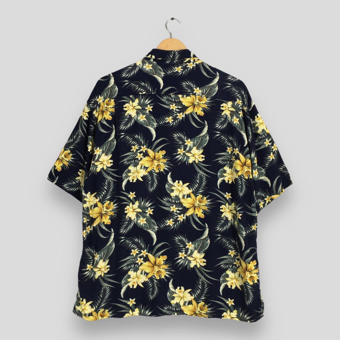 Vintage Hawaiian Flower Rayon Shirt XLarge