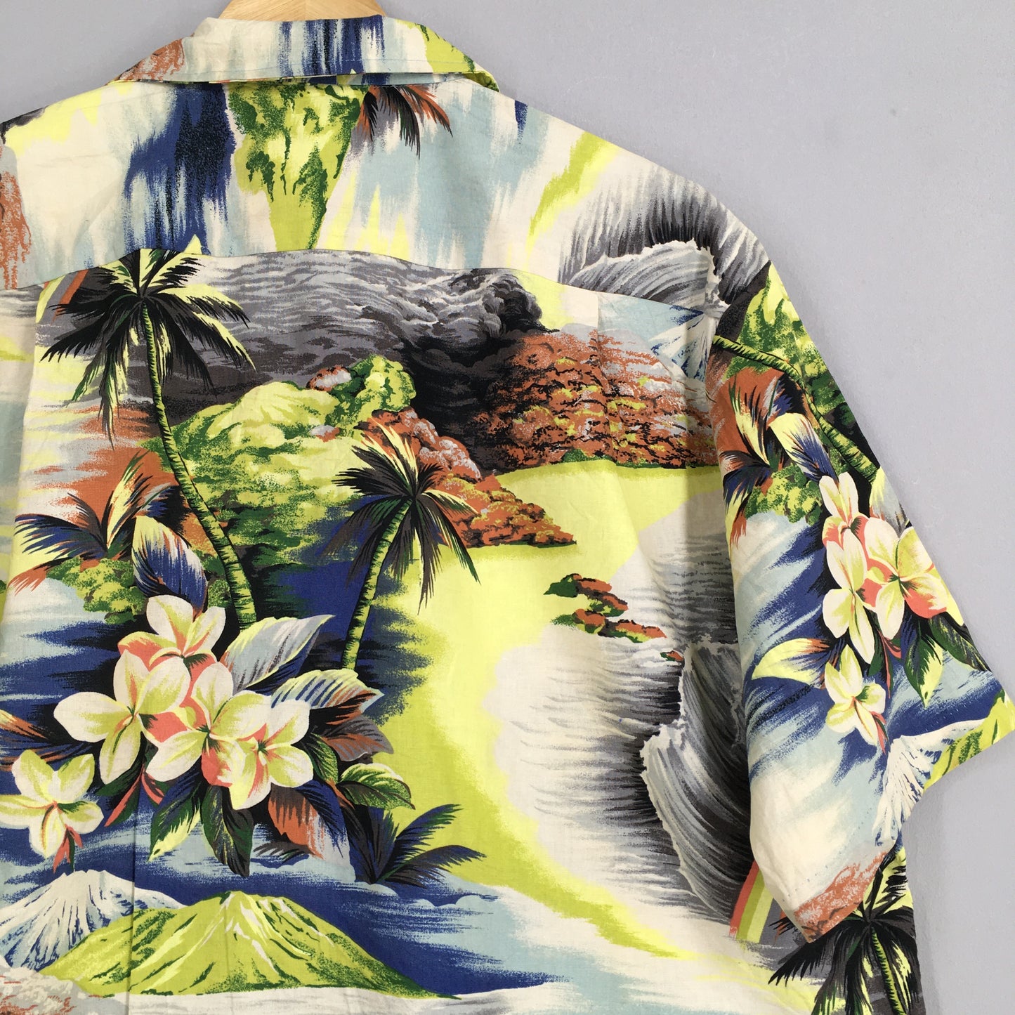 Vintage RJC Hawaiian Waterfall Graphic View Overprint Cotton Shirt Large